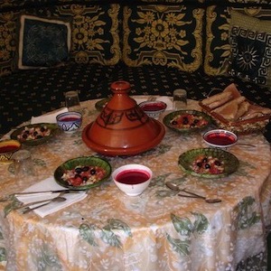 Aliore | Cours de cuisine dans une famille berbère, Maroc