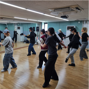 Aliore | Cours de danse<br>K-POP à Séoul !
