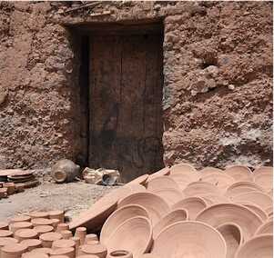 Aliore | Pottery workshop in the village of Tamegroute, Morocco