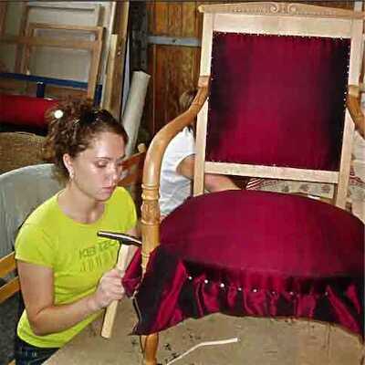 Aliore | Upholsterer workshop for chair covering in Uzès, South of France