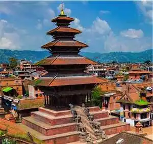 Aliore | Wood craft Workshop at Bhaktapur, in Nepal<br>