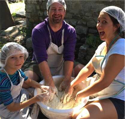 Aliore | Vacances écolos en Famille, dans un village coopératif en Ardèche 