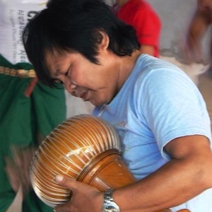 Aliore | Traditional music workshop in Cambodia