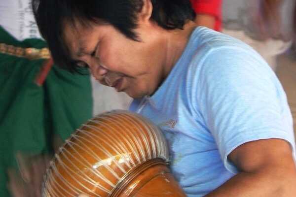 Aliore | Traditional music workshop in Cambodia