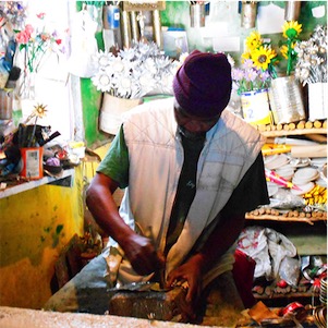 Aliore | Atelier de recyclage utile au Togo !