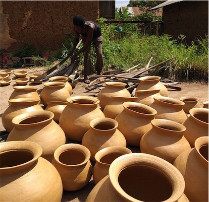 Aliore | Pottery workshop in Togo, Africa